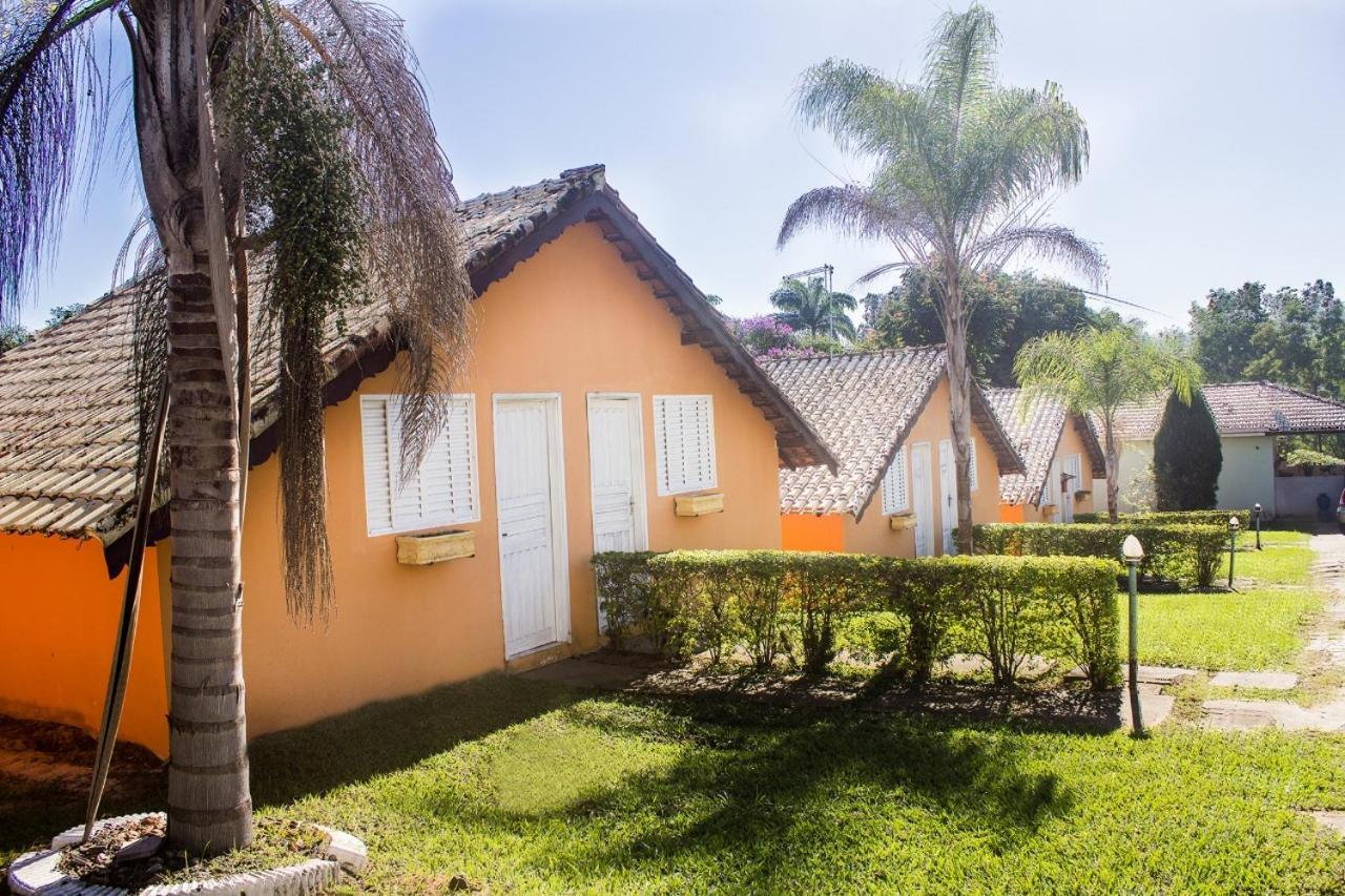 Chales Dois Amores Hotell Águas de São Pedro Exteriör bild